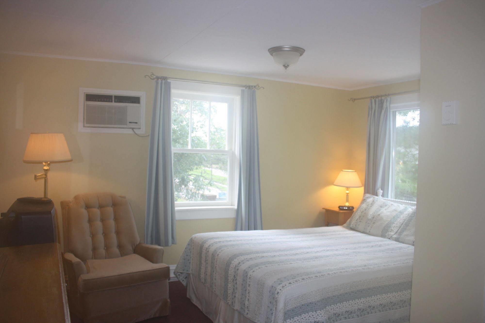 Shining Waters Country Inn Cavendish Eksteriør billede
